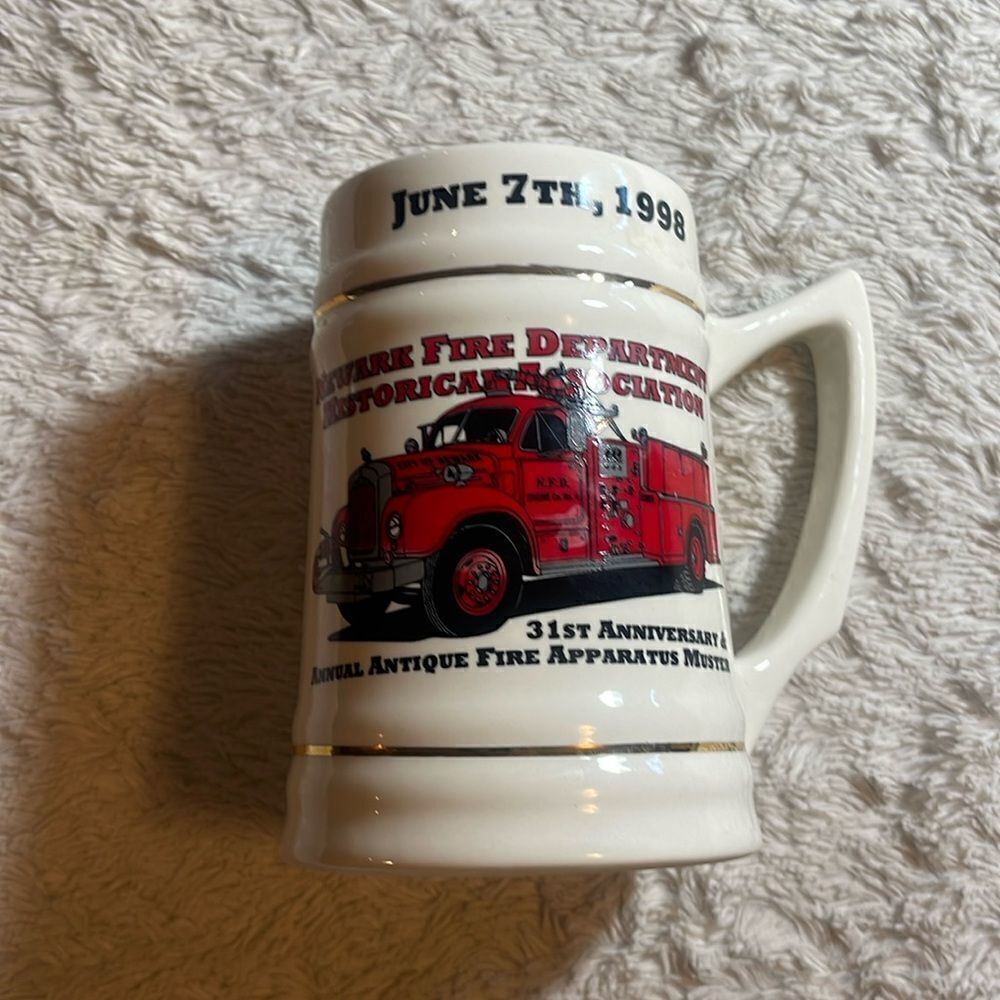 Vintage 1998 Newark fire department historical Association Stein